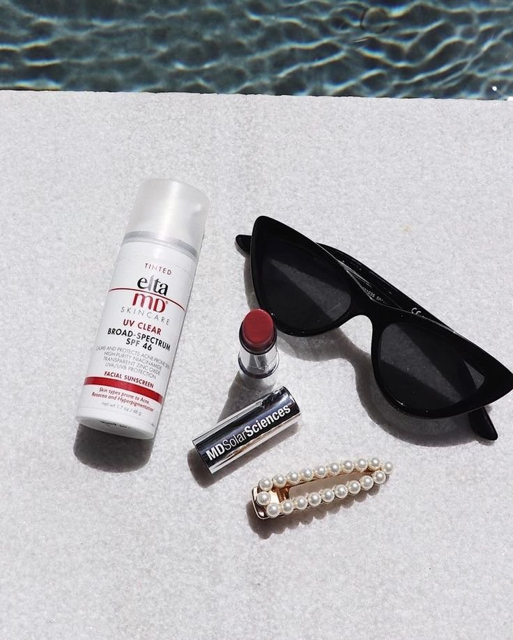 EltaMD vs La Roche-Posay sunscreen 04