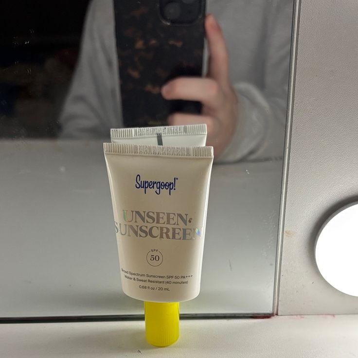 EltaMD vs La Roche-Posay sunscreen 07