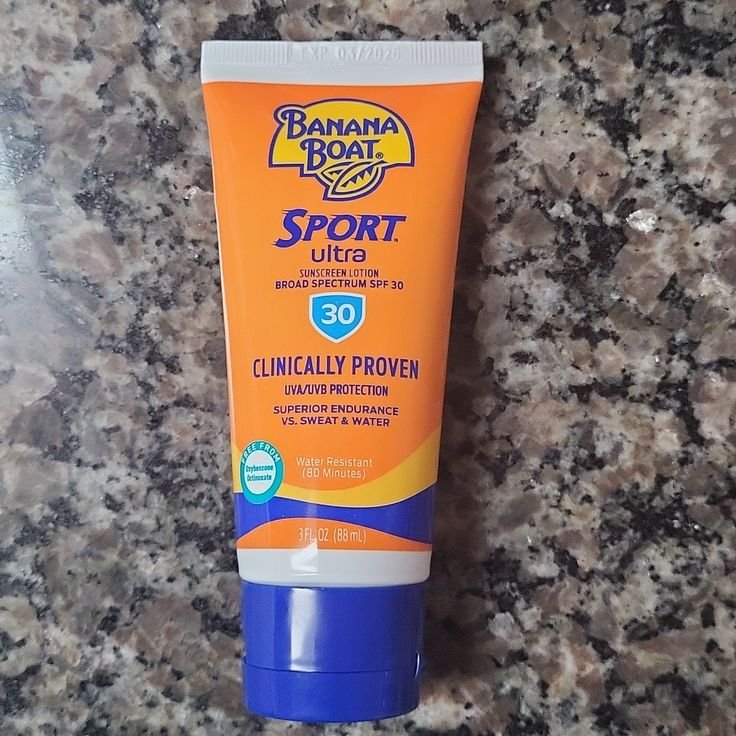Banana Boat Ultra Sport Sunscreen Review 01