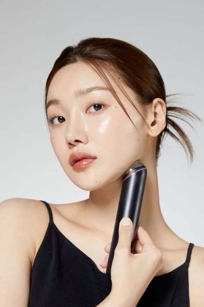 Medicube Age-R Booster Pro vs. Mini