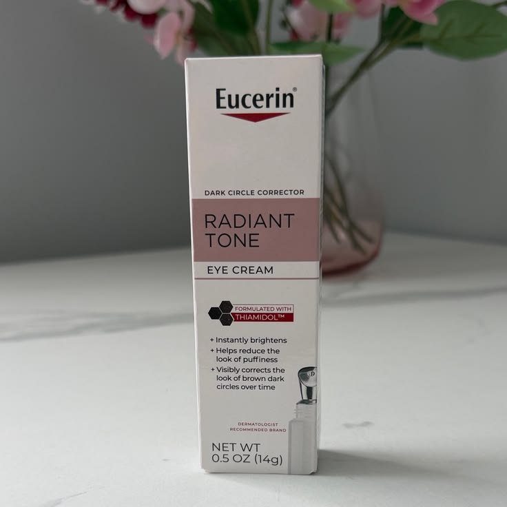Eucerin Radiant Tone Eye Cream Review 06
