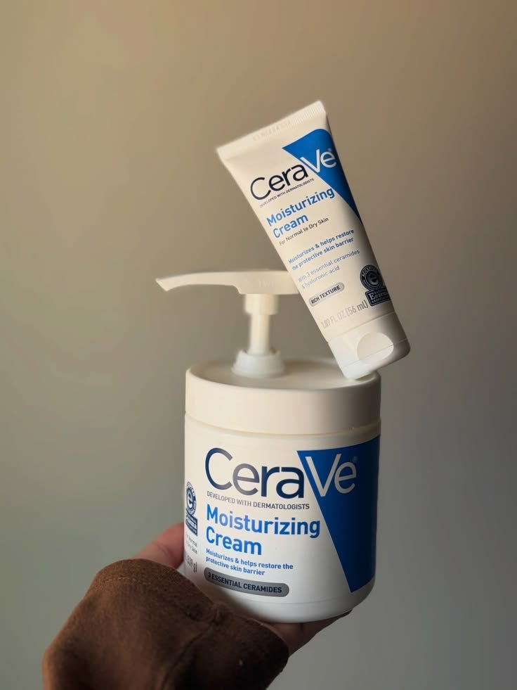 Neutrogena Hydro Boost vs CeraVe