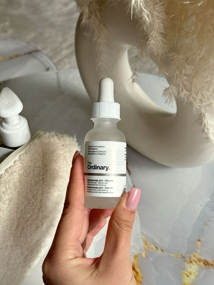 the ordinary vs naturium niacinamide 05
